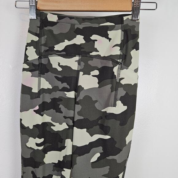 Lululemon Swift Speed High Rise Tight 28" 0 Heritage Camo Green Flawed - Picture 2 of 9